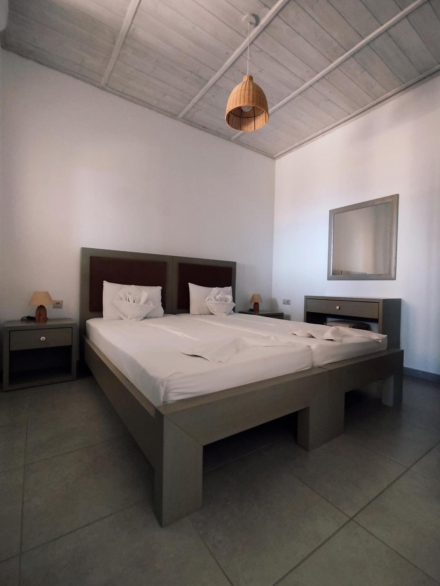 איה גליני Alexena Apartments מראה חיצוני תמונה